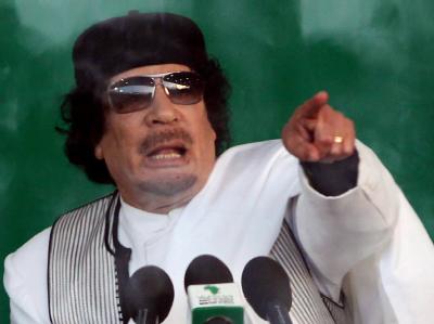 Libyens Revolutionsführer Gaddafi. Einer seiner Söhne war angeblich bei einem Luftangriff getötet worden. Die libysche Regierung hat dies nun dementiert. Gaddafi