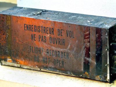 Black Box eines abgestürzten Flugzeugs. (Archivbild) Black Box