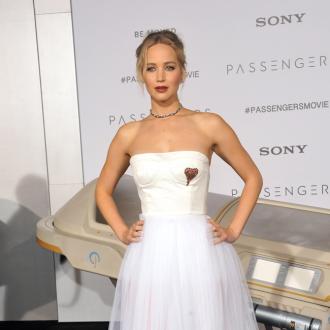 Die Schauspielerin hat in Cooke Maroney ihren idealen Partner gefunden, da sie sich in vielen Dingen ähnlich sind und sich für die gleichen Sachen interessieren. Jennifer Lawrence