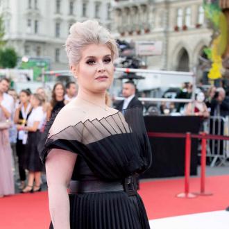 Die letzte Folge von 'The Osbournes' wurde bereits 2005 ausgestrahlt. Die Nachfrage nach einer neuen Staffel reiße jedoch nicht ab. Kelly Osbourne