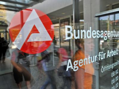 Seit der Einführung von Hartz IV wurden mehr als 50 Milliarden Euro zur Aufstockung von Niedriglöhnen ausgegeben. (Symbolbild) Bundesagentur für Arbeit