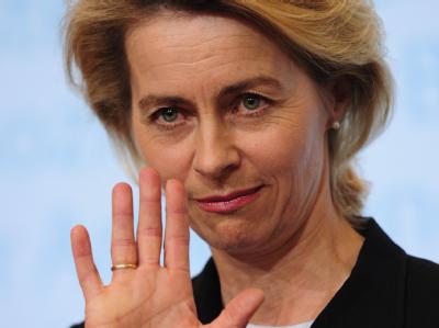 Ursula von der Leyen verteidigt die Rente mit 67 gegen Kritik aus der SPD. (Archivbild) von der Leyen
