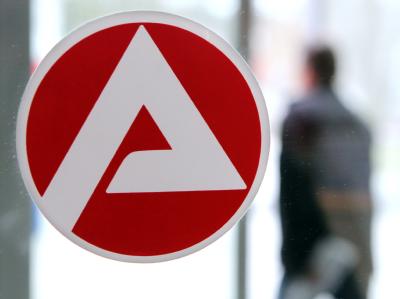 Nach BA-Angaben werden etwa 80 Prozent der Mittel für nur 20 Prozent der Arbeitslosen im Hartz-IV-System benötigt. Bundesagentur für Arbeit