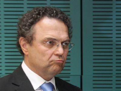 Bundesinnenminister Hans-Peter Friedrich meint: «Religion darf nicht für ideologische Machtansprüche missbraucht werden.» Foto: Wolfgang Kumm / Archiv Bundesinnenminister Friedrich