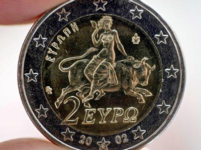 Europa auf dem Stier: Die Rückseite der griechischen 2-Euromünze. Euro