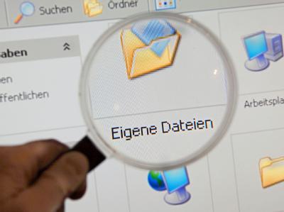 Die Vorratsdatenspeicherung wird nach Zeitungsinformationen weit weniger stark eingeschränkt, als die Unterhändler der schwarz-gelben Koalition dies behaupten (Symbolbild). Datenschutz
