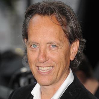 <b>Richard E. Grant</b> nutzte Marihuana für sein Parfüm - 2387c7538cfa987768b90fbae659ff9bec3f4f9f-L36