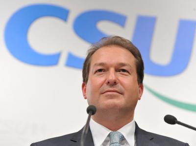 Alexander Dobrindt: «Eine dauerhafte Subventionierung sparunwilliger Länder ist nicht länger hinzunehmen.» Foto: Peter Kneffel/Archiv Alexander Dobrindt