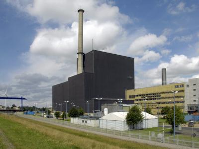 Blick auf das Atomkraftwerk in Brunsbüttel am Elbufer. (Archivfoto) Atomkraftwerk Brunsbüttel