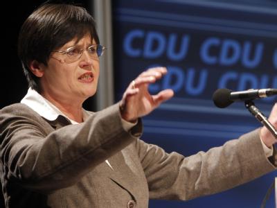 Die designierte thüringische CDU-Ministerpräsidentin Christine Lieberknecht hat Widerstand angedroht. Christine Lieberknecht
