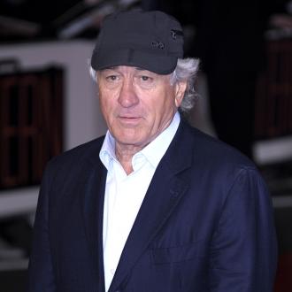 Der Schauspieler ist sich der Kontroverse um den Film bewusst. Er glaubt aber, dass er Verständnis für den Joker bringen wird. Robert De Niro