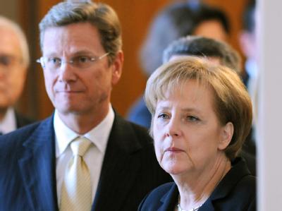 Bundeskanzlerin Merkel zusammen mit Bundesaußenminister Westerwelle. Westerwelle und Merkel