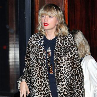 Der Sängerin wurde von zwei Songwritern vorgeworfen, ihren Song kopiert zu haben. Das Gericht findet die abgeschriebenen Lyrics nicht ausreichend. Taylor Swift