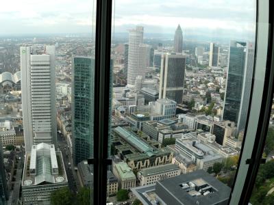 Blick auf die Frankfurter Bankenskyline. Banken