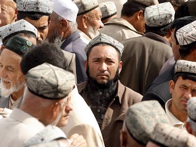 Muslimische Uiguren in Kaschgar (Archivfoto). El Kaida hat die Muslime in aller Welt aufgerufen, sich für die Uiguren einzusetzen. Uiguren