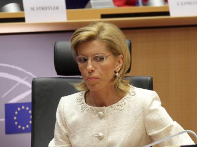 Die bulgarische Kandidatin Rumjana Schelewa während ihrer Anhörung. Anhörung