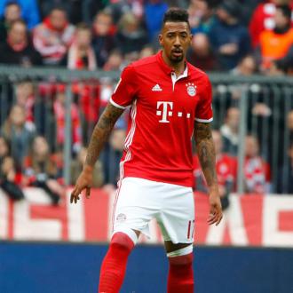 Der Fußballstar veröffentlicht ein Lifestyle-Magazin, das sechsmal pro Jahr erscheinen soll. Im ersten Heft interviewt er Herbert Grönemeyer. Jérôme Boateng
