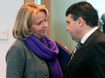 Sigmar Gabriel zusammen mit der SPD-Spitzenkandidatin für Nordrhein Westfalen, Hannelore Kraft. Gabriel und Kraft