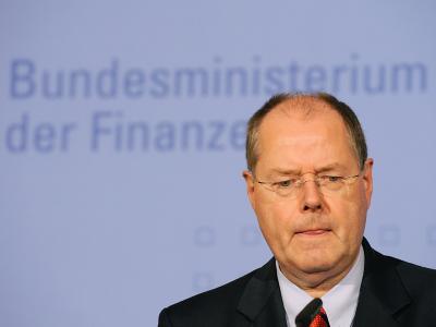 Finanzminister Peer Steinbrück: Pläne der FDP «nicht weniger wirr» als die der Linkspartei. Finanzminister Steinbrück