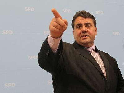 SPD-Chef Gabriel: «Die Mandatszustimmung der SPD unterstützt den Strategiewechsel nicht die Bundesregierung». Gabriel
