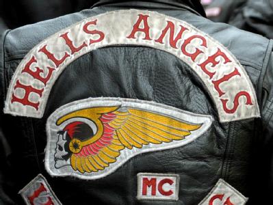 Totenkopf mit Flügeln. Das Symbol der Hells Angels. Hells Angels