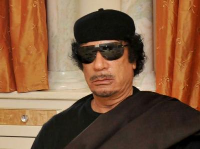 Gaddafi Ende Mai während eines Treffens mit Südafrikas Präsidenten Zuma. Gaddafi