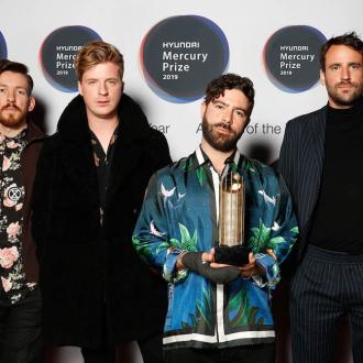 Das Album der Band wäre wahrscheinlich ein Heavy Metal-Album geworden, wenn sie es in der Gegenwart aufgenommen hätten. Ein Thema der Platte ist der Klimawandel. Foals