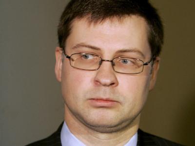 Ernste Miene: Lettlands Ministerpräsident Valdis Dombrovskis. Ministerpräsident Dombrovskis