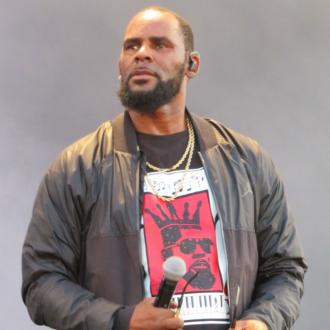 Die angeblichen Opfer des Sängers sind dankbar, dass sie ernst genommen werden. Dem Musiker wird sexueller Missbrauch vorgeworfen. R. Kelly