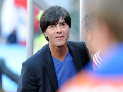 Joachim Löw nimmt bereits den nächsten Gegner ins Visier. Bundestrainer Löw