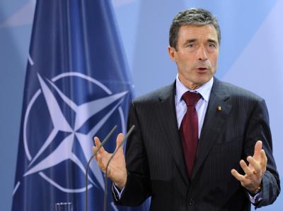Nach Ansicht von NATO-Generalsekretär Rasmussen müssen die Verbündeten der USA mindestens 5000 zusätzliche Soldaten schicken. Rasmussen