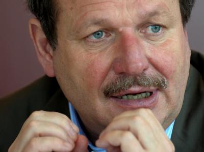 Der ver.di-Vorsitzende Frank Bsirske warnt vor Illusionen. Bsirske