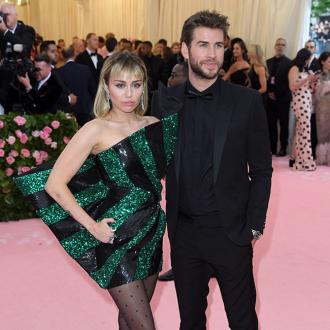 Der Schauspieler will einen endgültigen Schlussstrich unter die Beziehung mit Miley Cyrus setzen. Liam Hemsworth