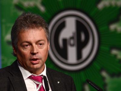 Bernhard Witthaut: Bernhard Witthaut