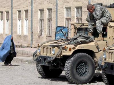 Ein erschöpfter US-Soldat im afghanischen Herat. Erschöpft