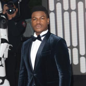 Nun ist raus: Wegen des Finn-Darstellers landete das ultrageheime Drehbuch des neuen Blockbusters plötzlich auf eBay. John Boyega