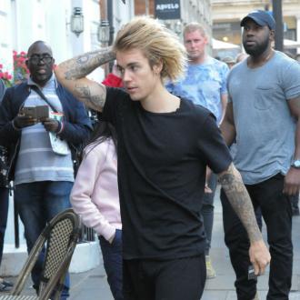 Der Sänger meinte die Kampfansage mit Tom Cruise nicht ernst. Justin BieberJustin Bieber