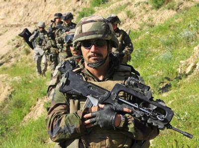 ISAF-Soldaten während eines Einsatzes in Afghanistan. Einsatz in Afghanistan