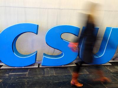 Ein ganzer Ortsverband ist geschlossen aus der CSU ausgetreten. CSU-Logo