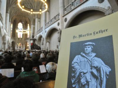 Gottesdienst in der überfüllten Schlosskirche in der Lutherstadt Wittenberg. (Archivbild) Reformationstag