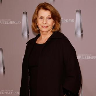 Die legendäre Schauspielerin war vor einigen Jahren schwer krank. In einem Interview sprach sie jetzt über die Diagnose und die Zeit danach. Senta Berger