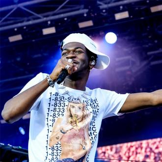 Der Rapper wurde ''vom Universum'' zu seinem Coming-out veranlasst. Der Sänger fühlt sich geehrt, andere zu ihrem Coming-out zu inspirieren. Lil Nas X