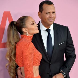 Der Star ist angeblich im Gespräch für einen Auftritt in der Super Bowl Halbzeit-Show nächstes Jahr. Jennifer Lopez