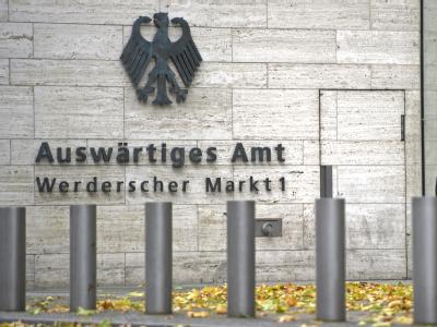 Das Auswärtige Amt in Berlin: Der Diplomat soll über Jahre hinweg afghanischen Bürgern Einreise-Genehmigungen ausgestellt haben, die auf gefälschten Unterlagen beruhten. Auswärtiges Amt