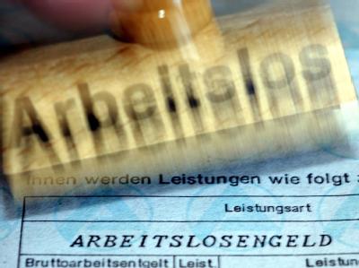 Das Arbeitslosengeld I reicht oft nicht aus. Bild: dpa/Archiv Arbeitslosengeld