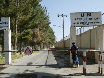 Nach Terroranschlägen in Afghanistan zogen die UN viele ihrer Mitarbeiter ab. UN verlegen nach Terrorangriff hunderte Mitarbeiter