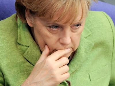 Nachdenkliche Kanzlerin: Die Bundesregierung will versuchen, bereits an diesem Sonntag erste Eckpunkte für die künftige Energieversorgung zu vereinbaren. Angela Merkel