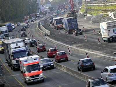 Derzeit gibt es laut ACE 449 Baustellen auf fast 2000 Kilometern Autobahn. Foto: Marius Becker/ Archiv Autobahnbaustelle