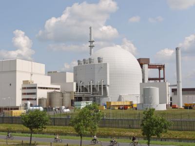 Nach zweieinhalb Wochen schon wieder abgeschaltet: Das Atomkratwerk Brokdorf in Schleswig-Holstein (Archiv) Atomkraftwerk Brokdorf