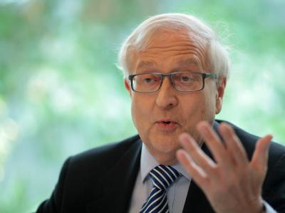 Bundeswirtschaftsminister Brüderle: «General Motors hat die Mittel für eine Opelsanierung.» Rainer Brüderle